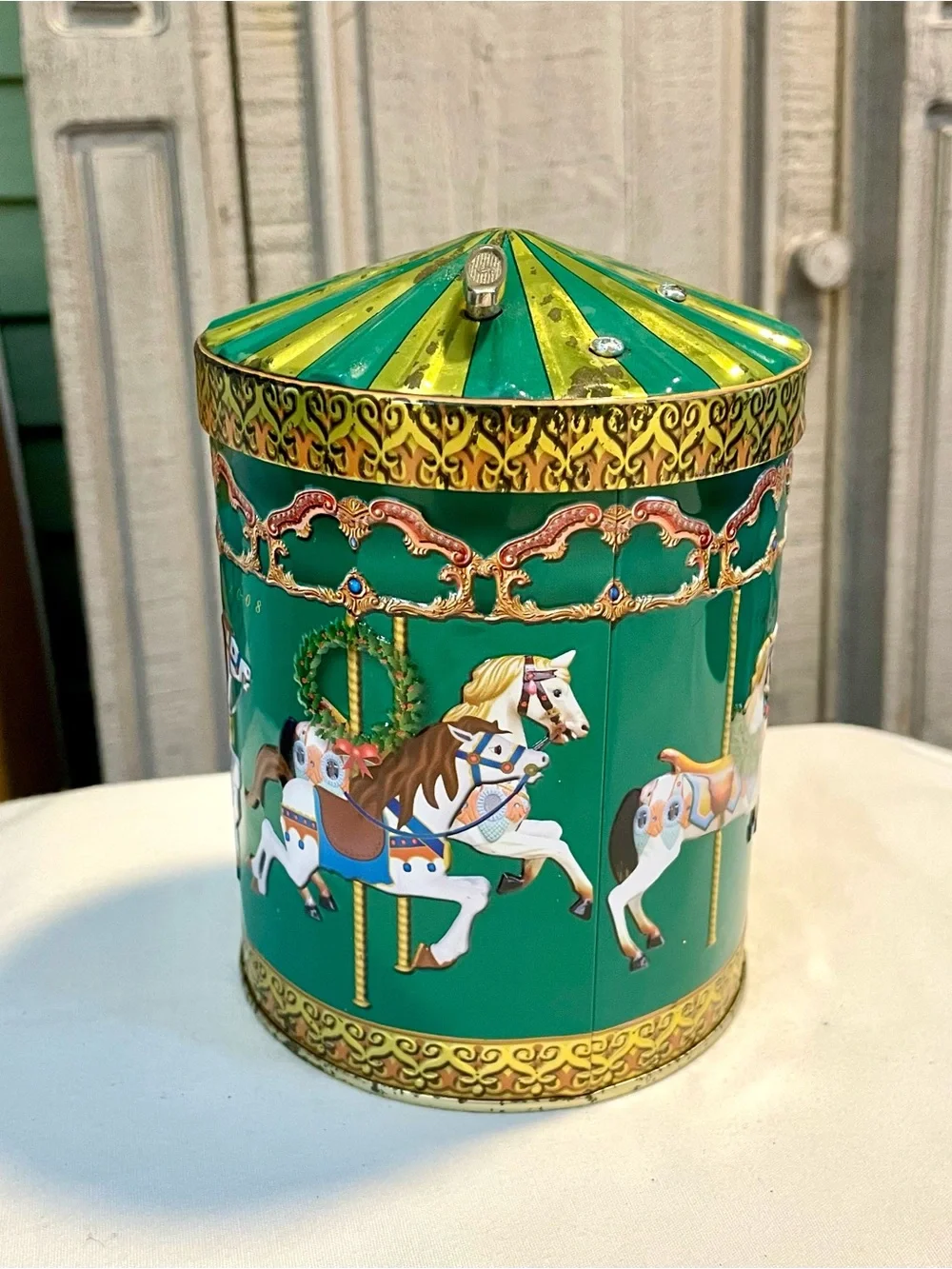 *GUC* 2008 German Cookie Tin & Music Box - Green - Christmas Carousel Horses
